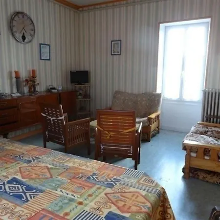House Grande Maison Familiale 1 Vakantiehuis